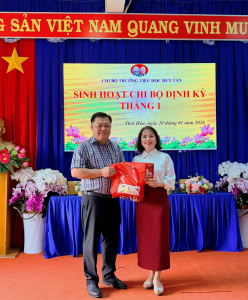 CHI BỘ TRƯỜNG TIỂU HOC DUY TÂN HỌP MẶT CHÀO XUÂN BÍNH NGỌ NĂM 2026